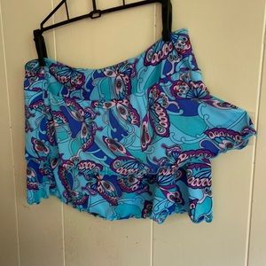 Deb. New look at waist and hem stitching it’s new and never washed